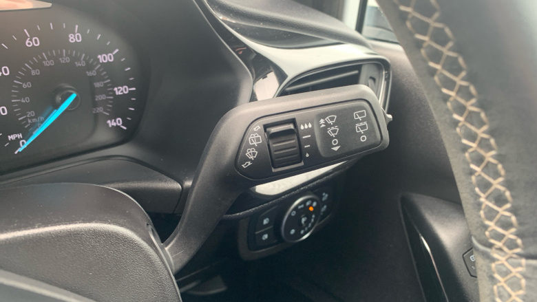 Ford Fiesta 1.0 EcoBoost Titanium 5dr Petrol Hatchback